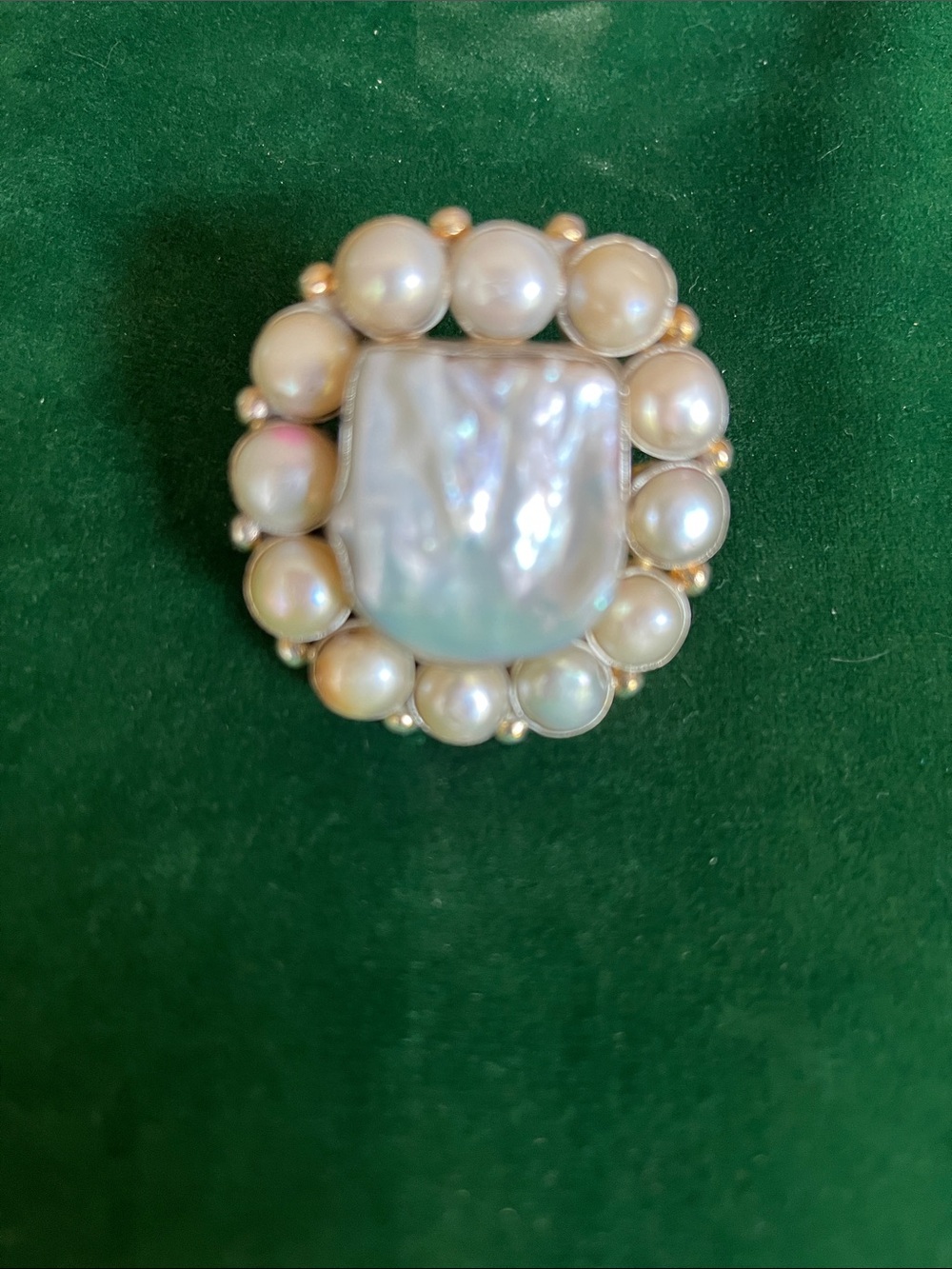 A Rare Bird Freahwater Pearl Cluster Ring with Baroque Center OS